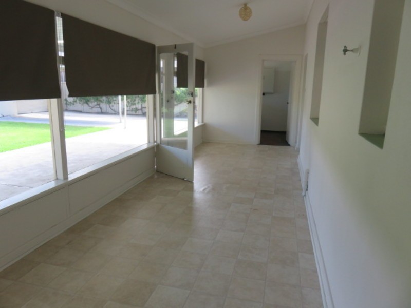 4 Broughton Avenue, Kurralta Park SA 5037