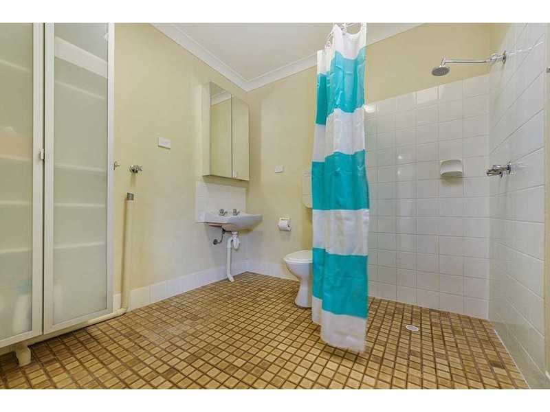 2A Woodmere Avenue, Mitchell Park SA 5043