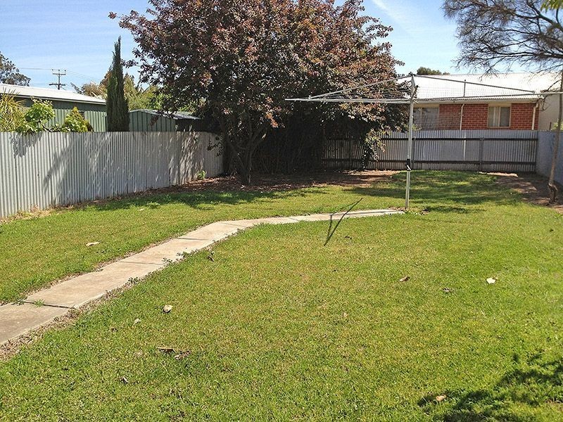9 Tulloch Avenue, Pennington SA 5013