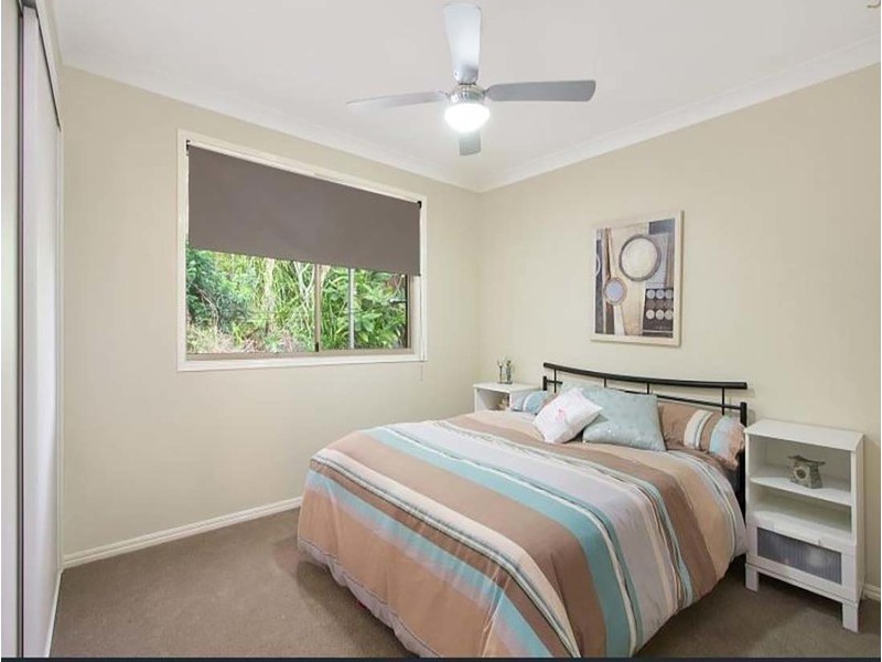 32 Broadwater Esplanade, Bilambil Heights NSW 2486