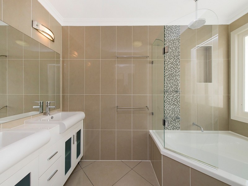 23 Hillsdale Street, Morningside QLD 4170