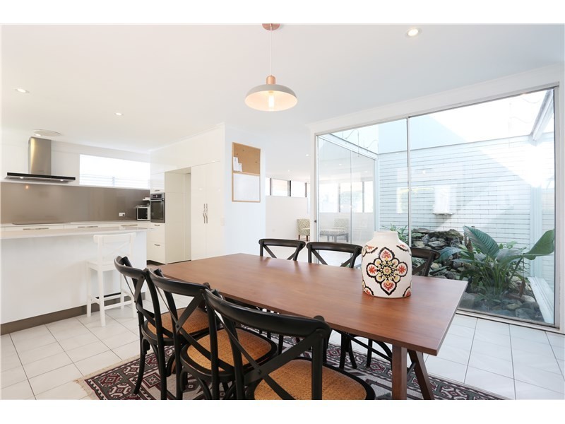 53 Whitehead Road, The Gap QLD 4061