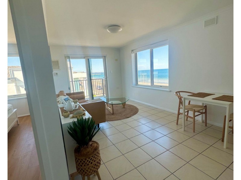 9/52 North Esplanade, Glenelg North SA 5045