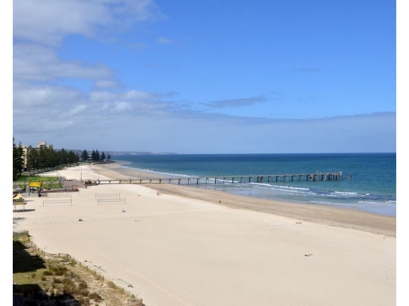 9/52 North Esplanade, Glenelg North SA 5045