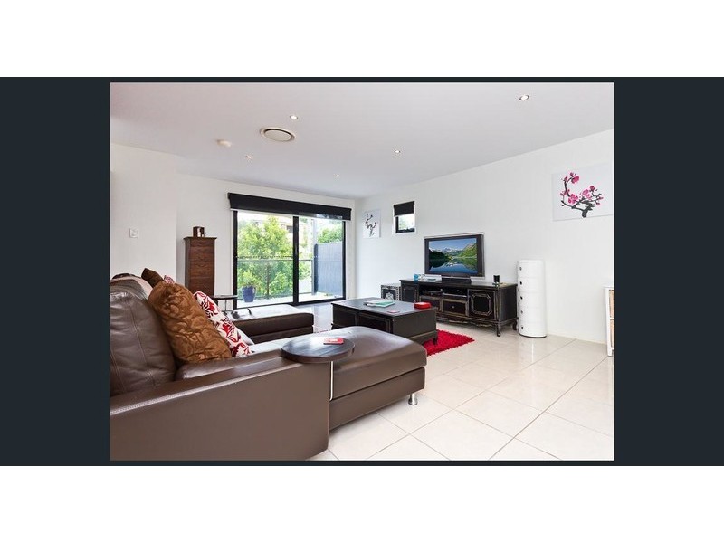 17 Garden Terrace, Newmarket QLD 4051