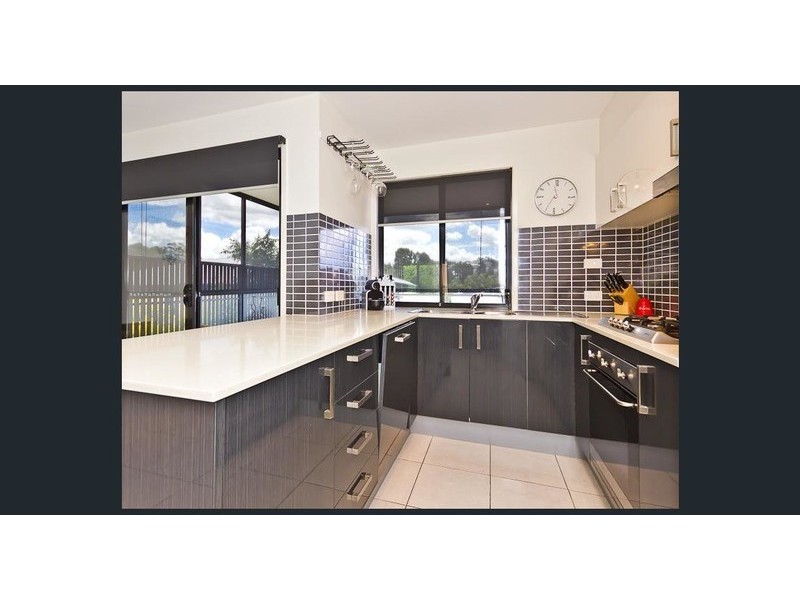 17 Garden Terrace, Newmarket QLD 4051