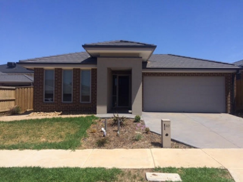 40 Kurrali Crescent, Werribee VIC 3030