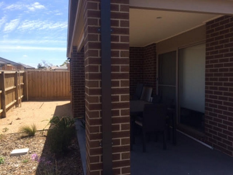 40 Kurrali Crescent, Werribee VIC 3030