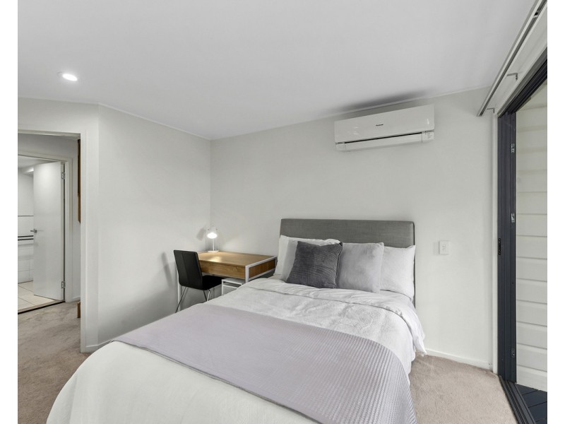 8/9 Rosecliffe Street, Highgate Hill QLD 4101