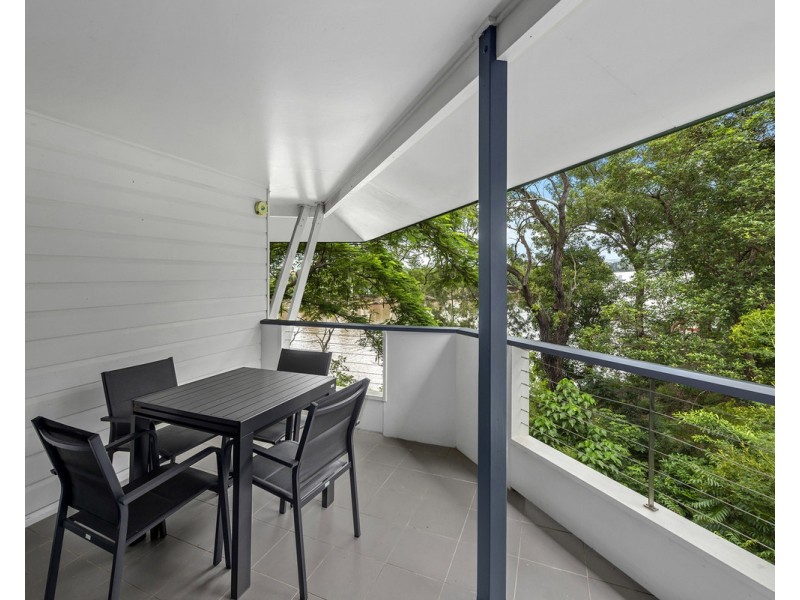 8/9 Rosecliffe Street, Highgate Hill QLD 4101