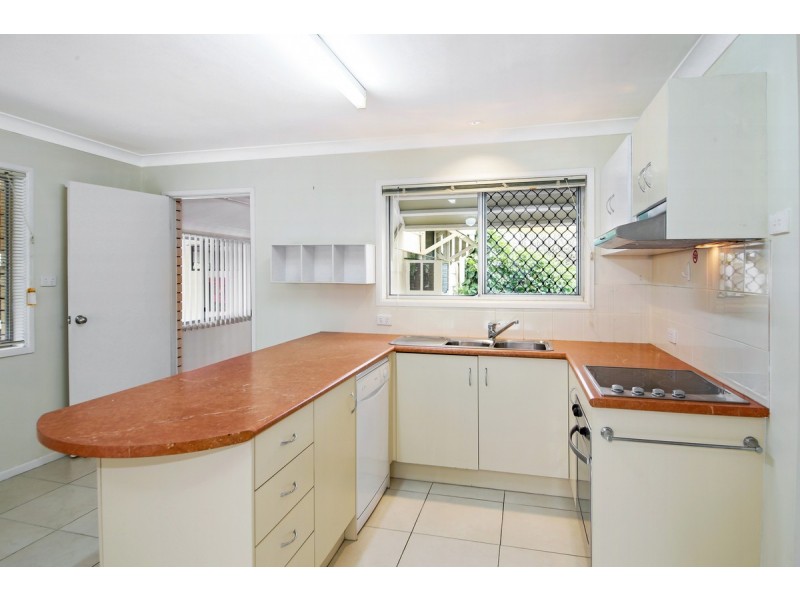 11 Third Avenue, Caloundra QLD 4551