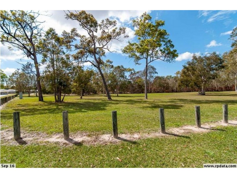 2/11 Acemia Drive, Morayfield QLD 4506