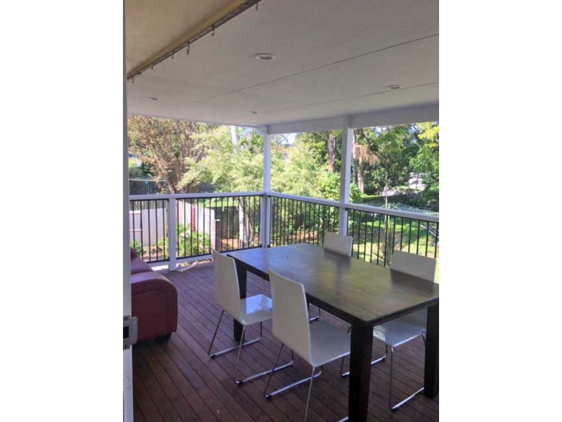 54 Hannam Street, Wynnum QLD 4178