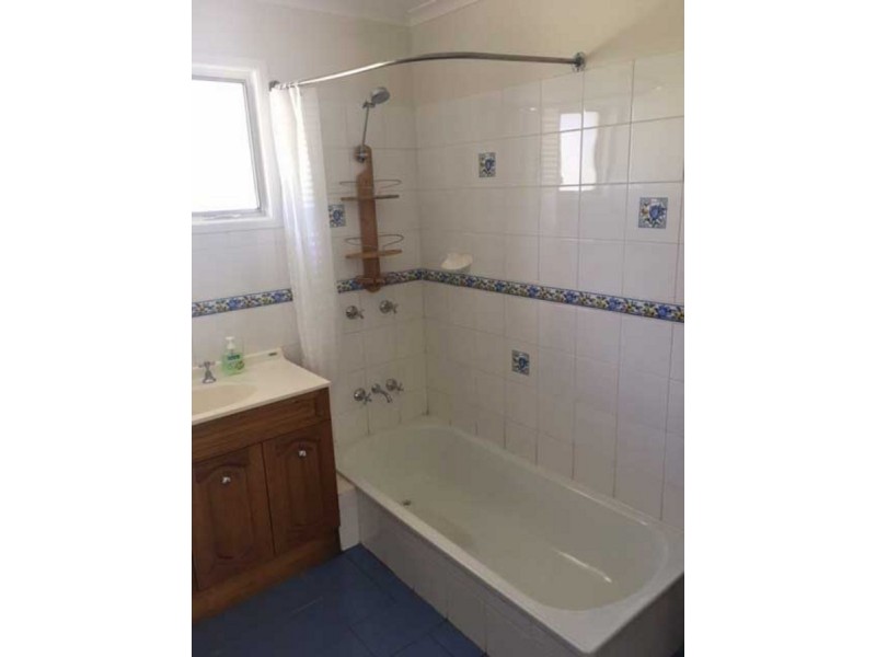 54 Hannam Street, Wynnum QLD 4178