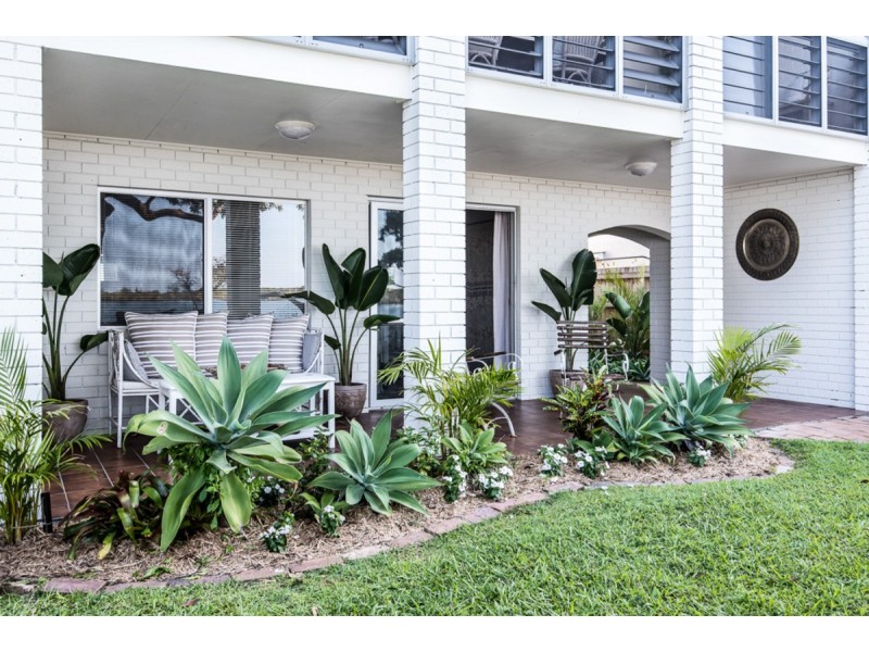 60 Picnic Point Esplanade, Maroochydore QLD 4558