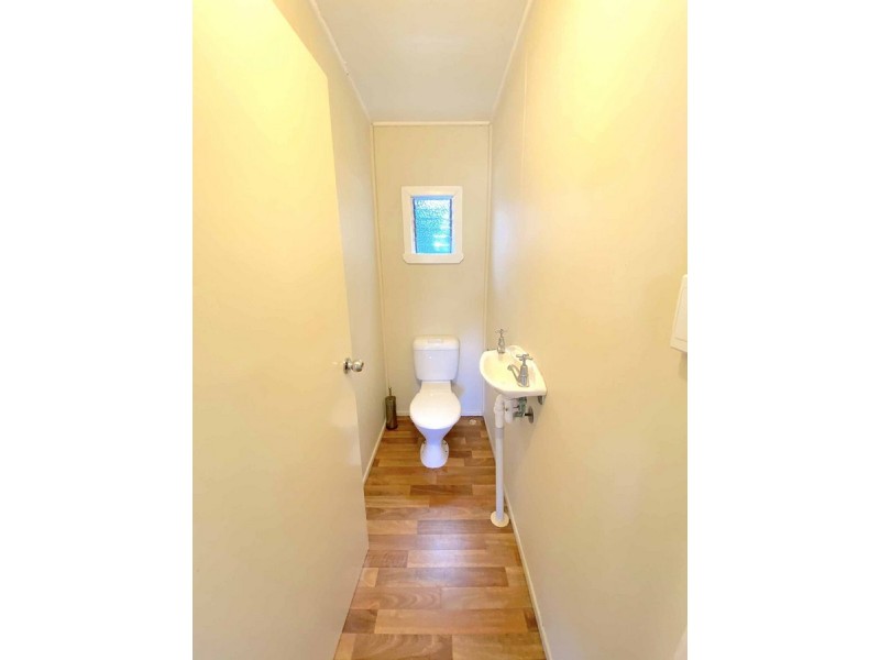 247 Sir Fred Schonell Drive, St Lucia QLD 4067