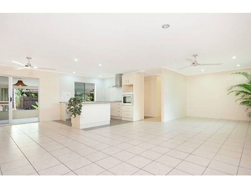 2 Anne Street, Smithfield QLD 4878