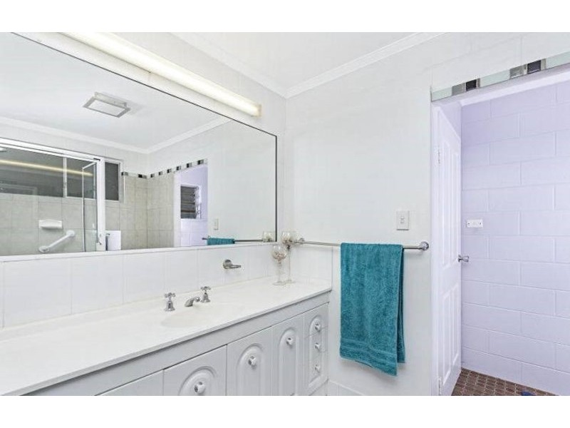 2 Anne Street, Smithfield QLD 4878