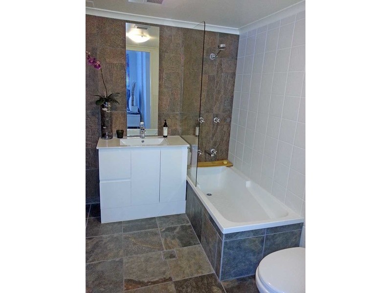 9/21 George St East, Burleigh Heads QLD 4220