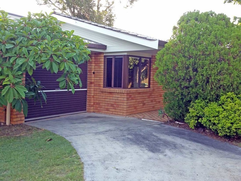 9 Cook Street, Yamba NSW 2464