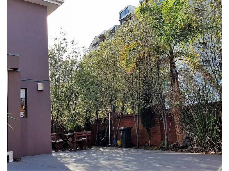 5/15 Nicholson Street, Coburg VIC 3058