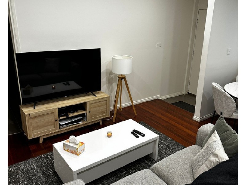 4/15 Nicholson Street, Coburg VIC 3058