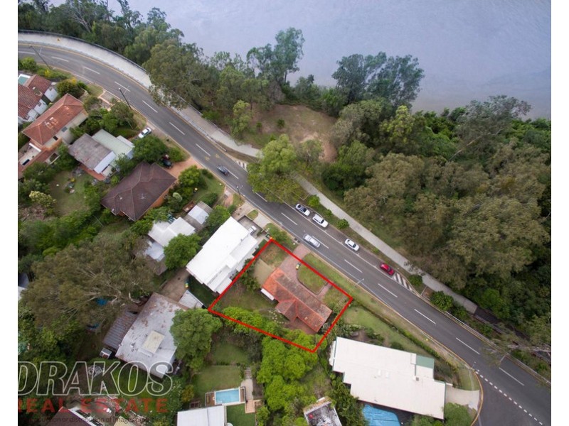 157 The Esplanade, St Lucia QLD 4067