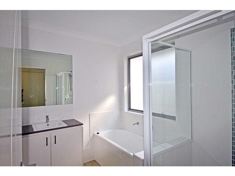 48 Alesana Drive, Bellbird Park QLD 4300