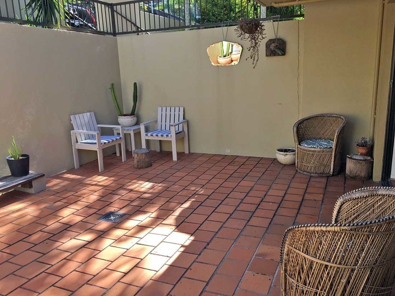 2/21 Hill Street, Burleigh Heads QLD 4220