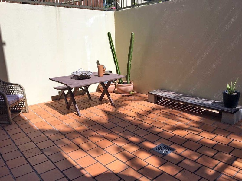 2/21 Hill Street, Burleigh Heads QLD 4220