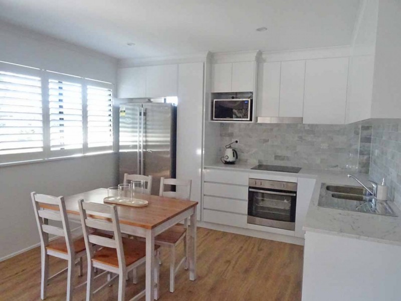 6/260 Sir Fred Schonell Drive, St Lucia QLD 4067