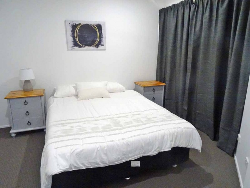 6/260 Sir Fred Schonell Drive, St Lucia QLD 4067