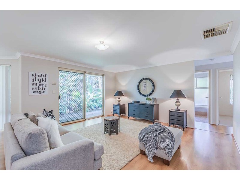 174 Streich Avenue, Kelmscott WA 6111