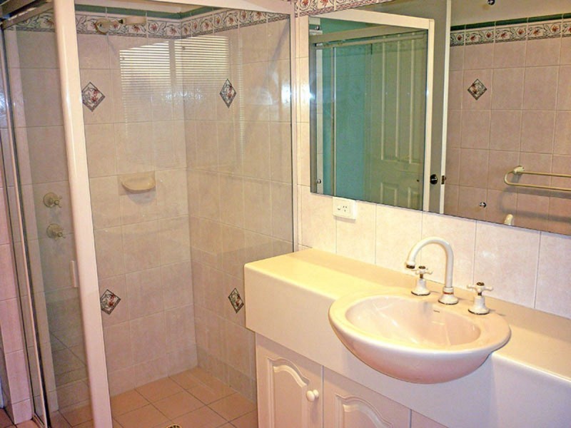 16A Ashburn Avenue, Fulham SA 5024