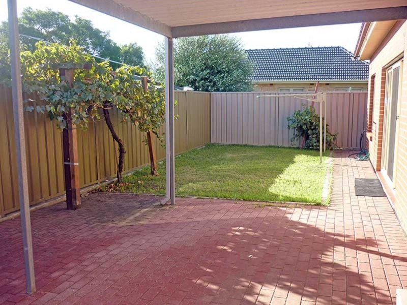 16A Ashburn Avenue, Fulham SA 5024