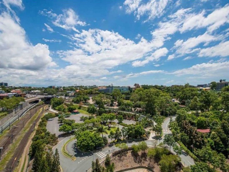 7066/7 Parkland Boulevard, Brisbane City QLD 4000