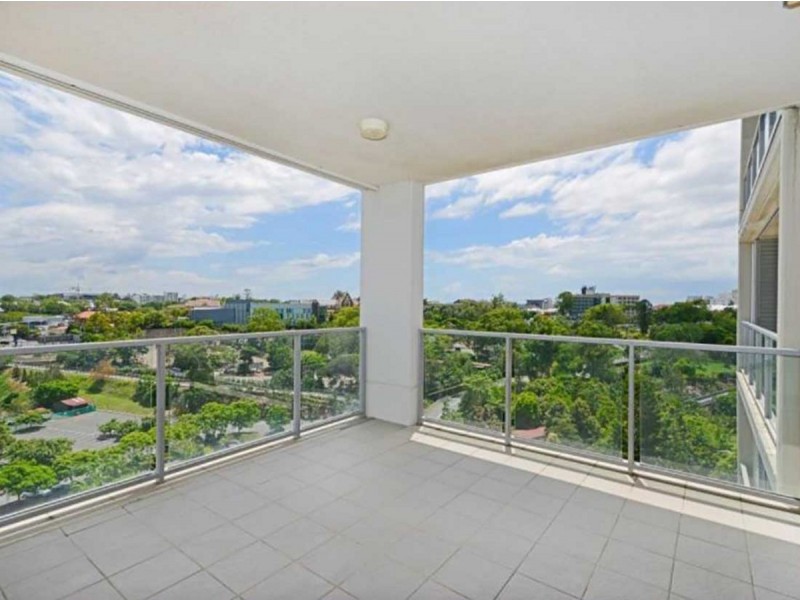 7066/7 Parkland Boulevard, Brisbane City QLD 4000