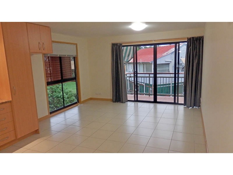 8/81 Sylvan Road, Toowong QLD 4066