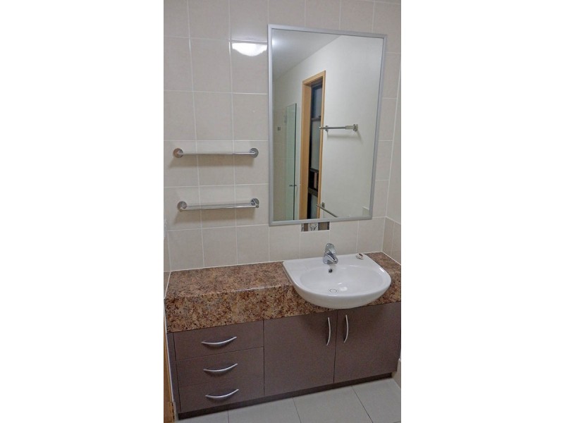 8/81 Sylvan Road, Toowong QLD 4066