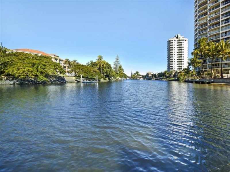 27/37 Peninsular Drive, Surfers Paradise QLD 4217