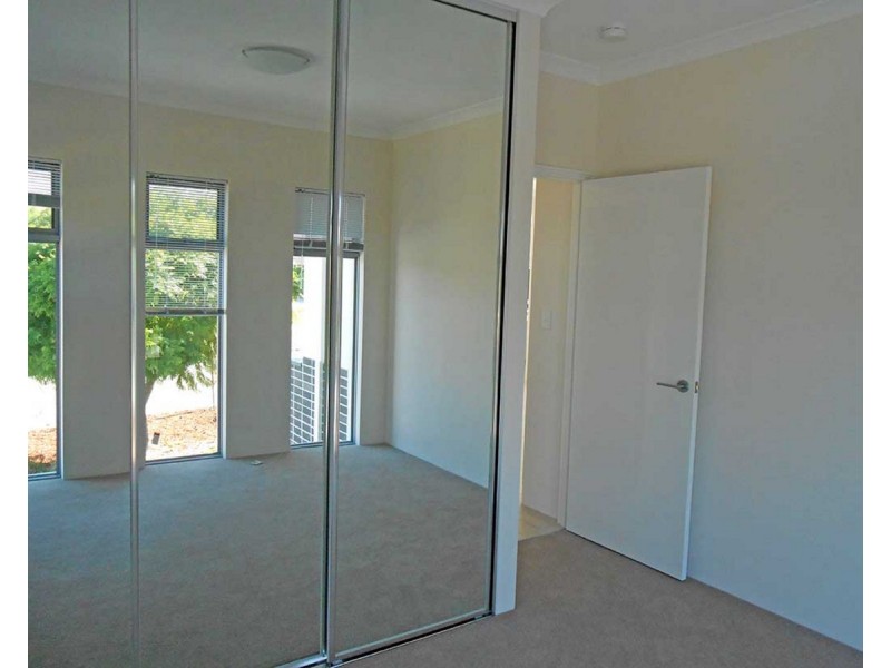4/106 Hodgson Street, Tuart Hill WA 6060