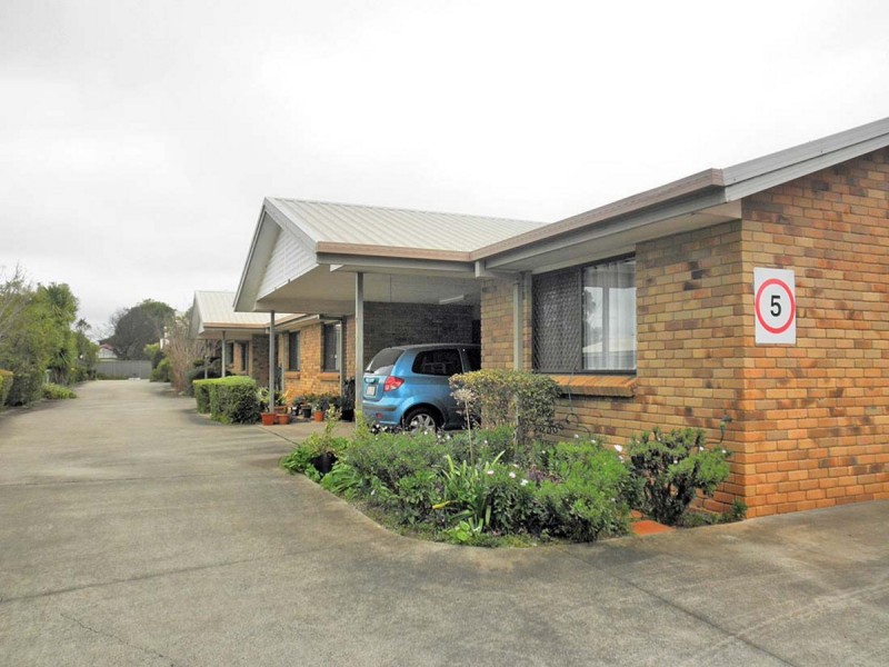 2/164 Campbell Street, Toowoomba City QLD 4350