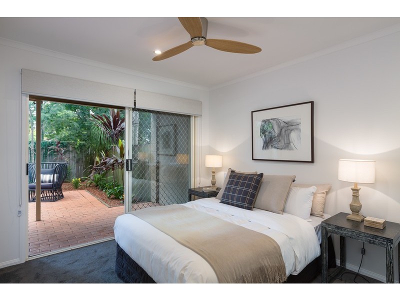 2/123 Indooroopilly Road, Taringa QLD 4068