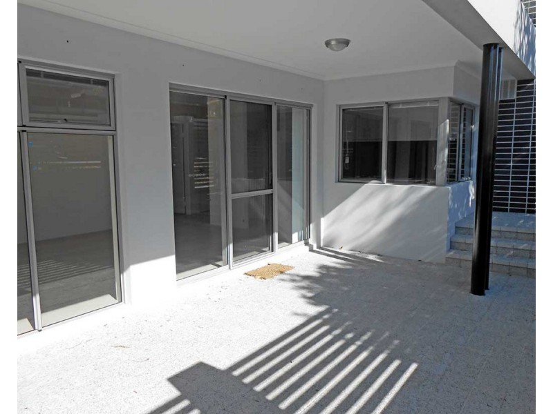 1/106 Hodgson Street, Tuart Hill WA 6060