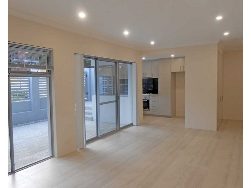 2/106 Hodgson Street, Tuart Hill WA 6060