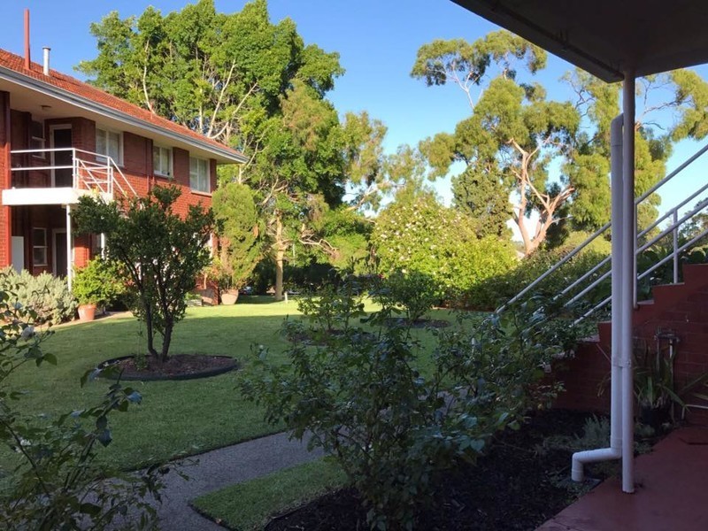 11/396 Stirling Highway, Claremont WA 6010