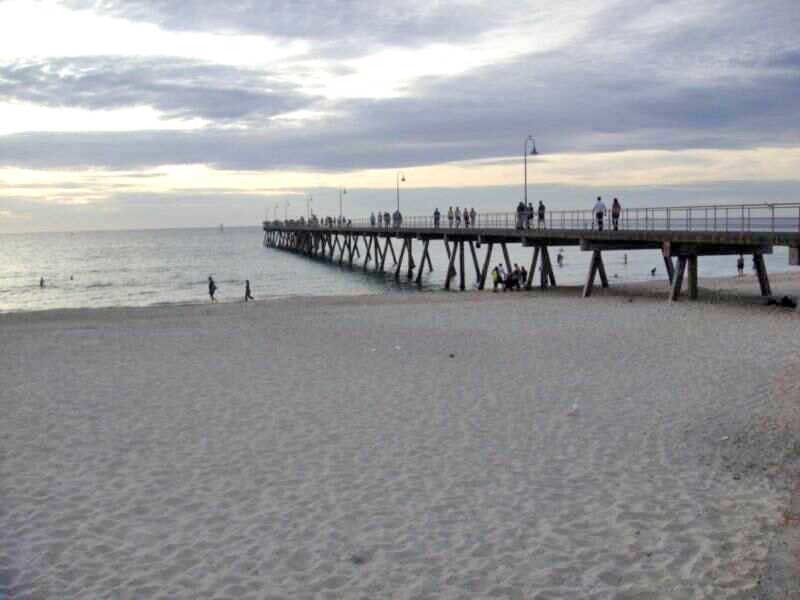 9/13 St Annes Tce, Glenelg North SA 5045