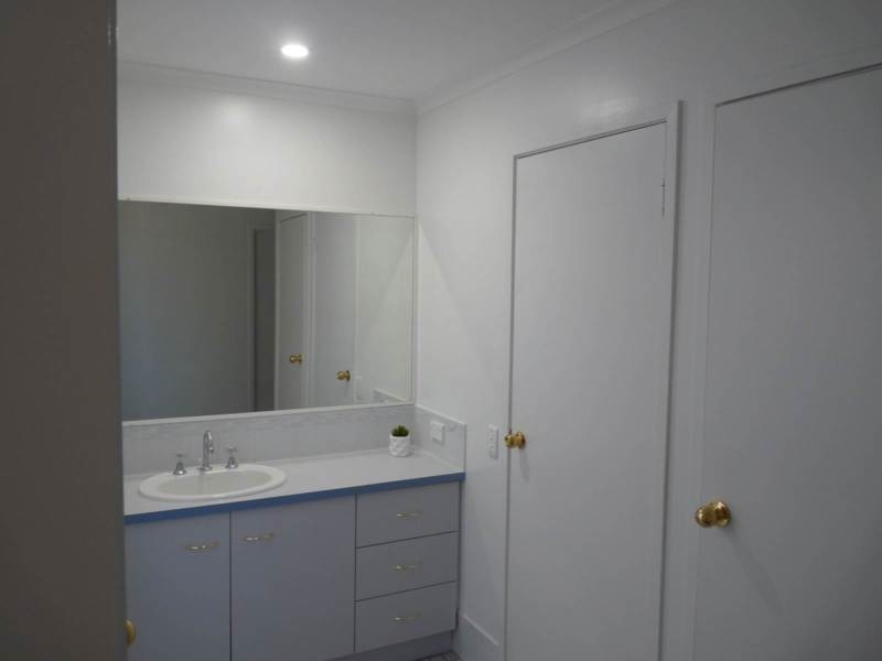 3 Alrak Avenue, Browns Plains QLD 4118