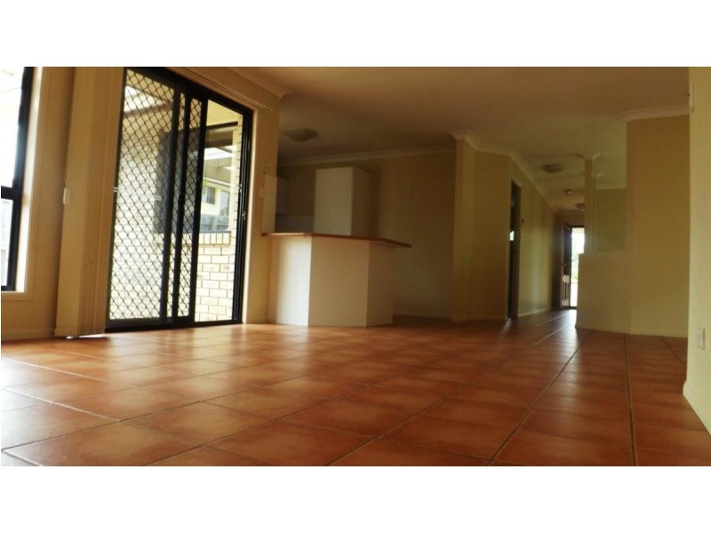 20 Moran Crescent, Forest Lake QLD 4078