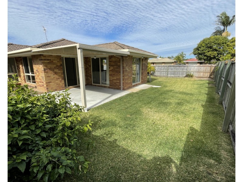 2 Casetta Court, Varsity Lakes QLD 4227